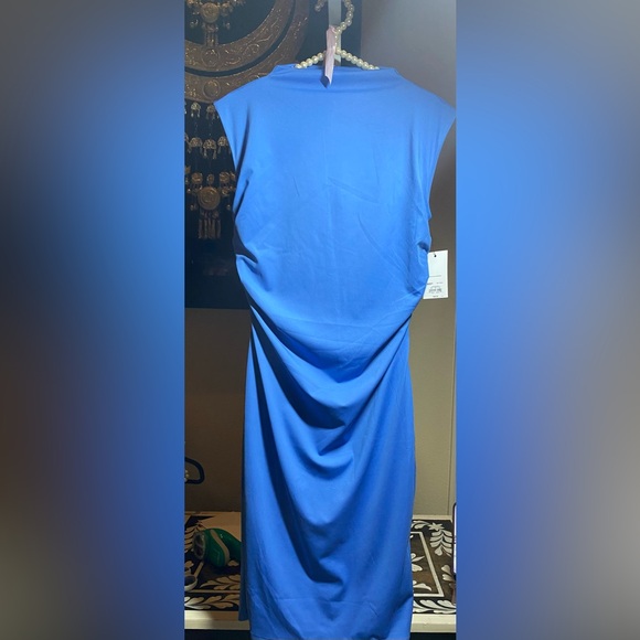 Women's Nine West Side Gathered Bodycon Dress - Picture 4 of 4